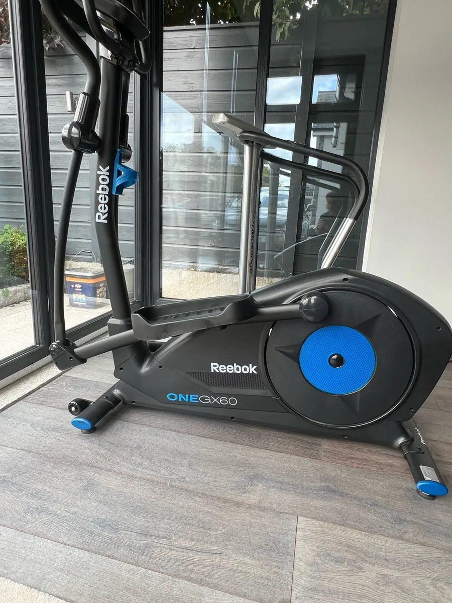 Cross trainer - Image 2