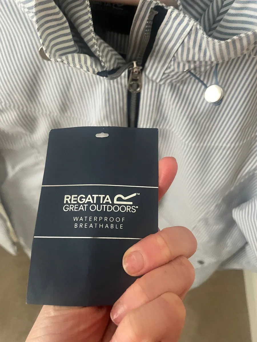 New women’s regatta size 18 Jacket worth 130euro - Image 3