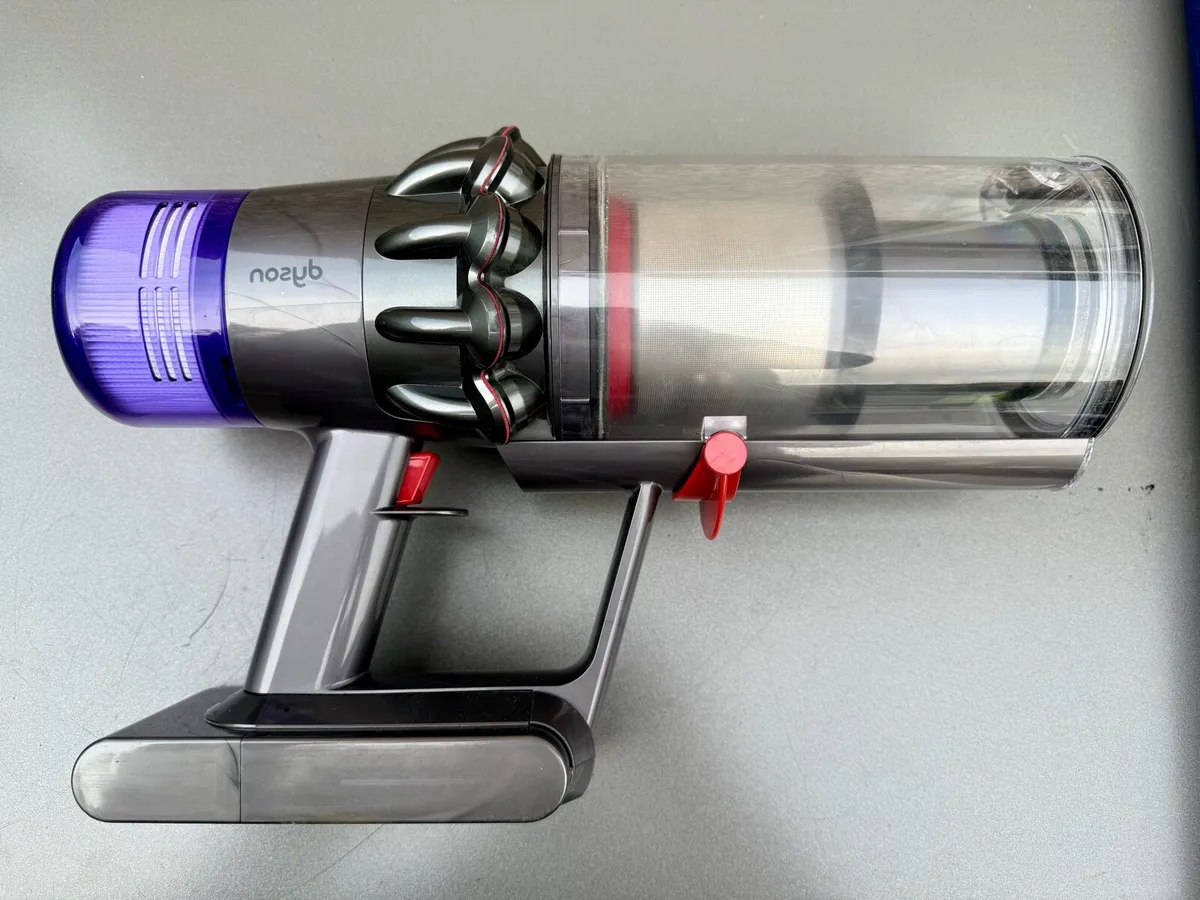 Dyson V11 Absolute - Image 2