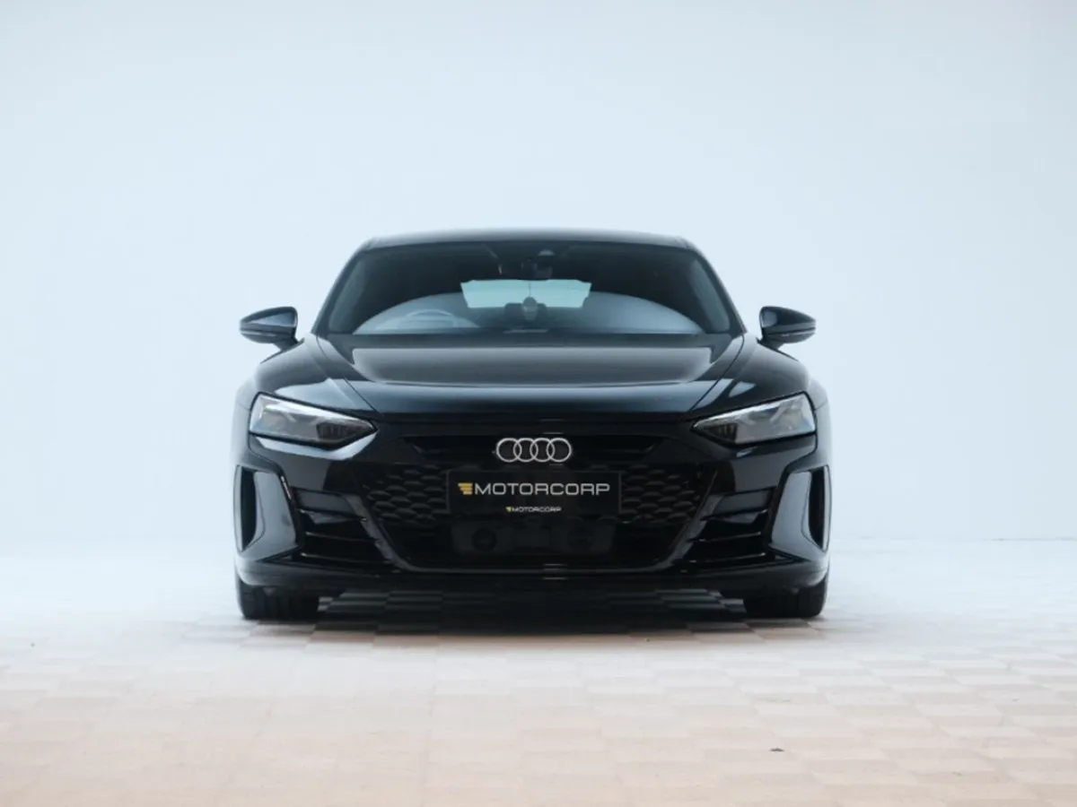 Audi e-tron GT GT Quattro - Image 2