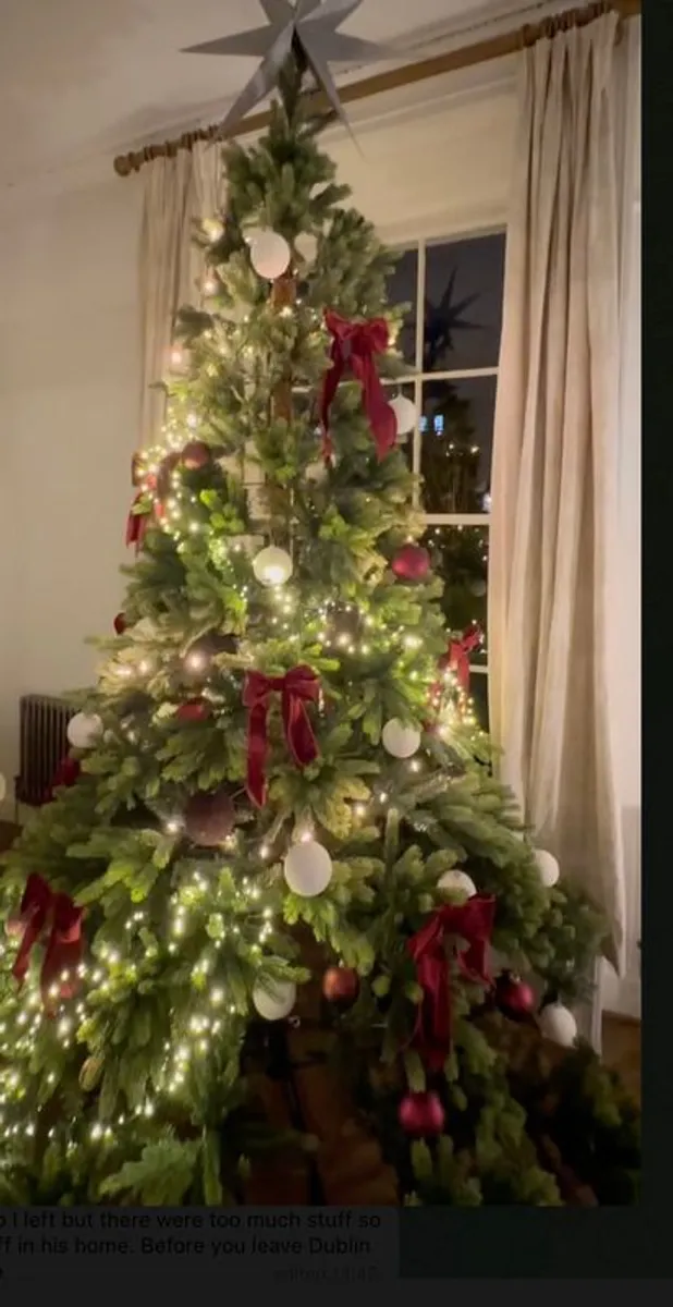 Set 12ft Christmas Tree, Lights, Decoration & Wreaths - Image 1