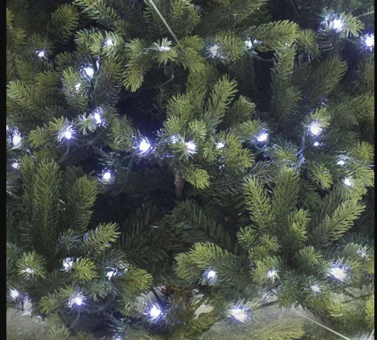 Set 12ft Christmas Tree, Lights, Decoration & Wreaths - Image 3