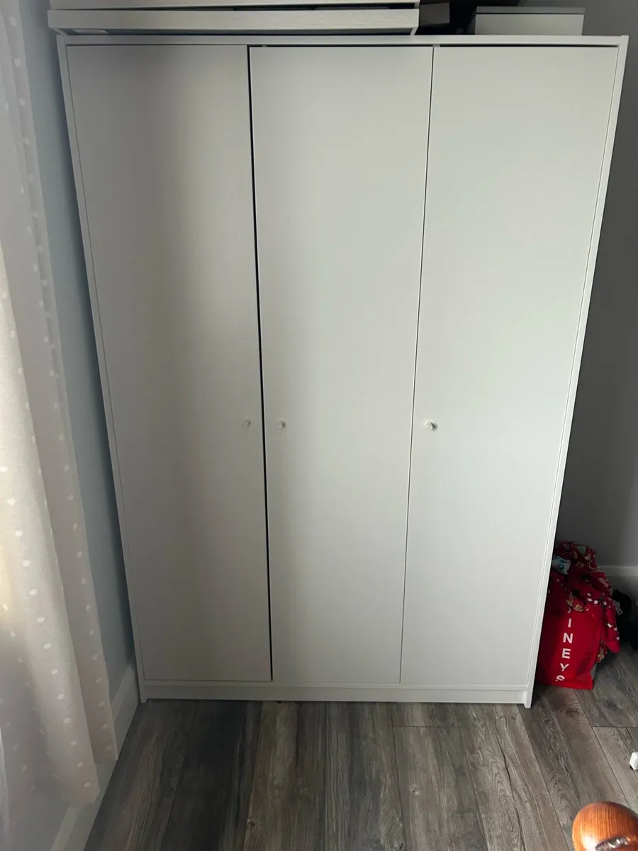 Wardrobe for sale - Image 1