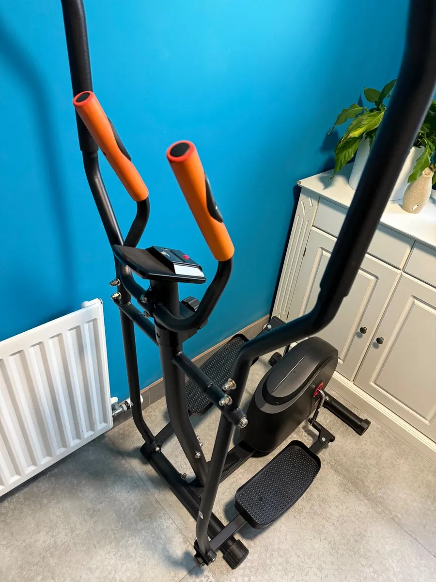 Crosstrainer - Image 4
