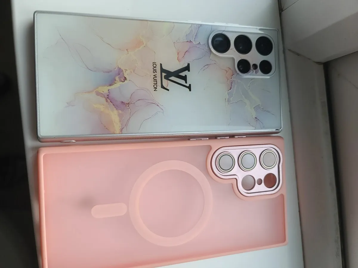 S22 ultra - Image 2