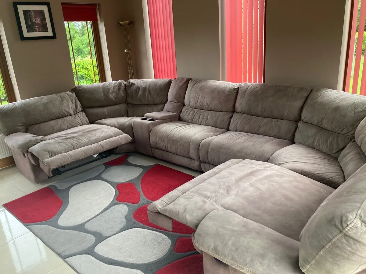 Recliner Sofa - Image 3