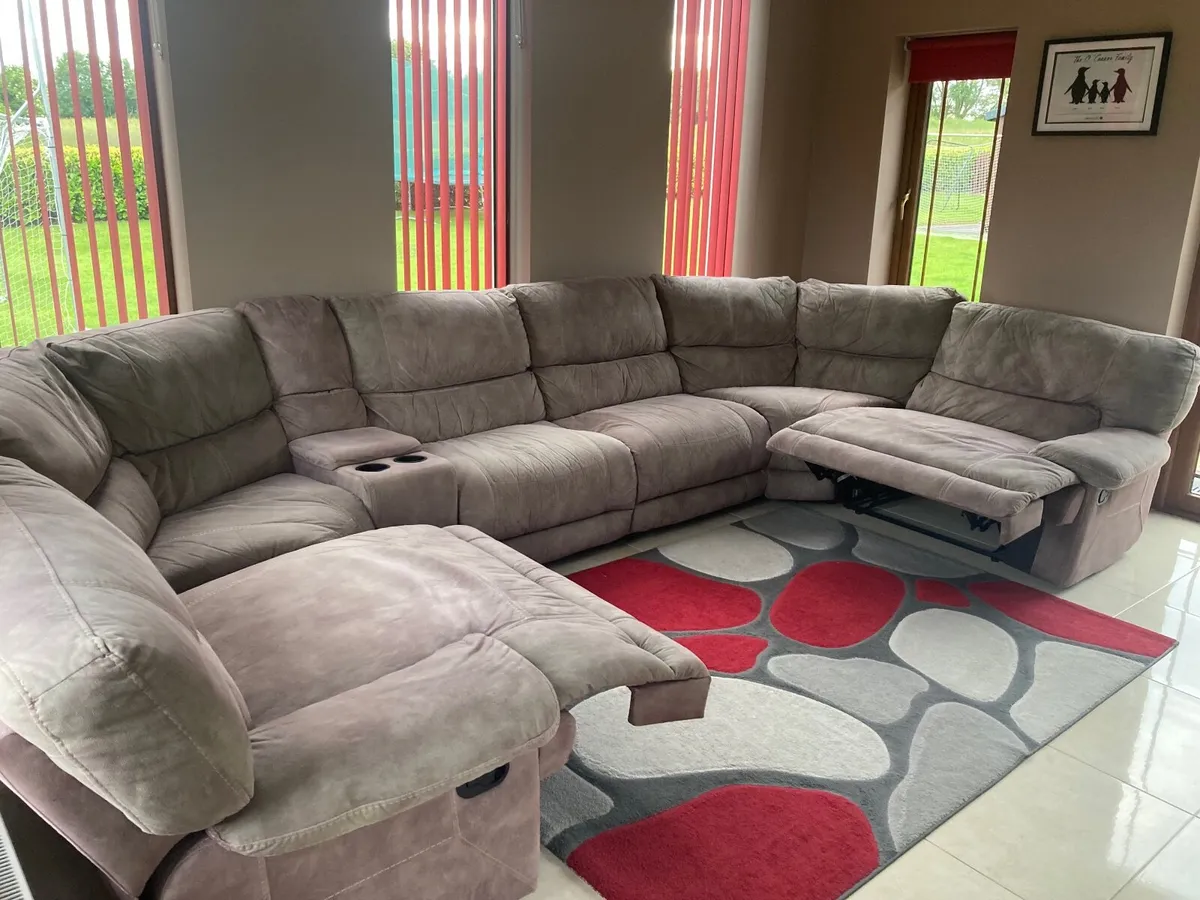 Recliner Sofa - Image 4