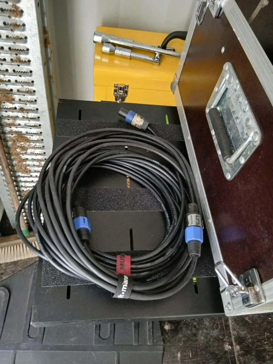 Full set up - Image 3
