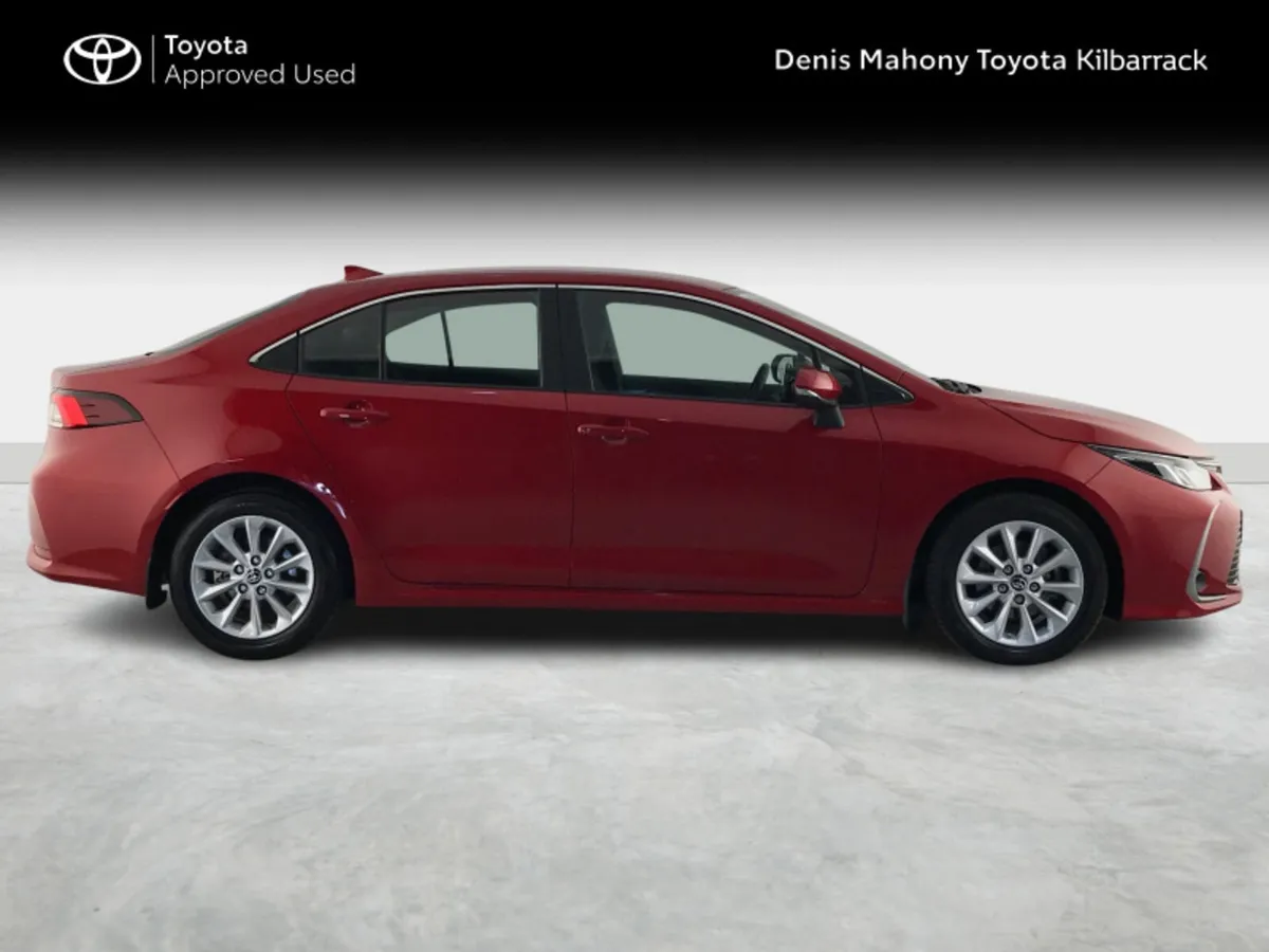 Toyota Corolla Luna 4DR Auto Hybrid - Image 3