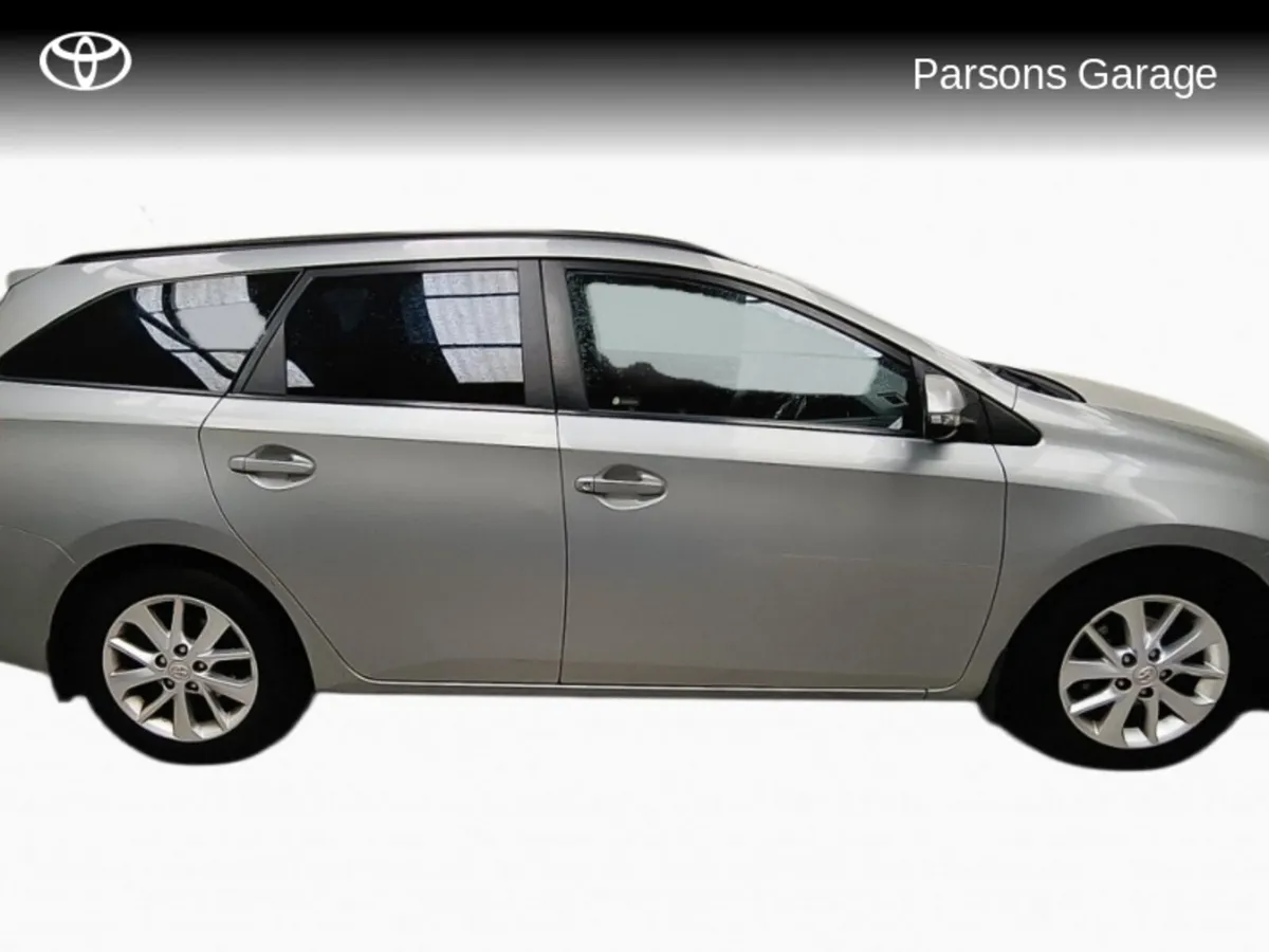 Toyota Auris AURIS 1.4D-4D AURA TS - Image 3