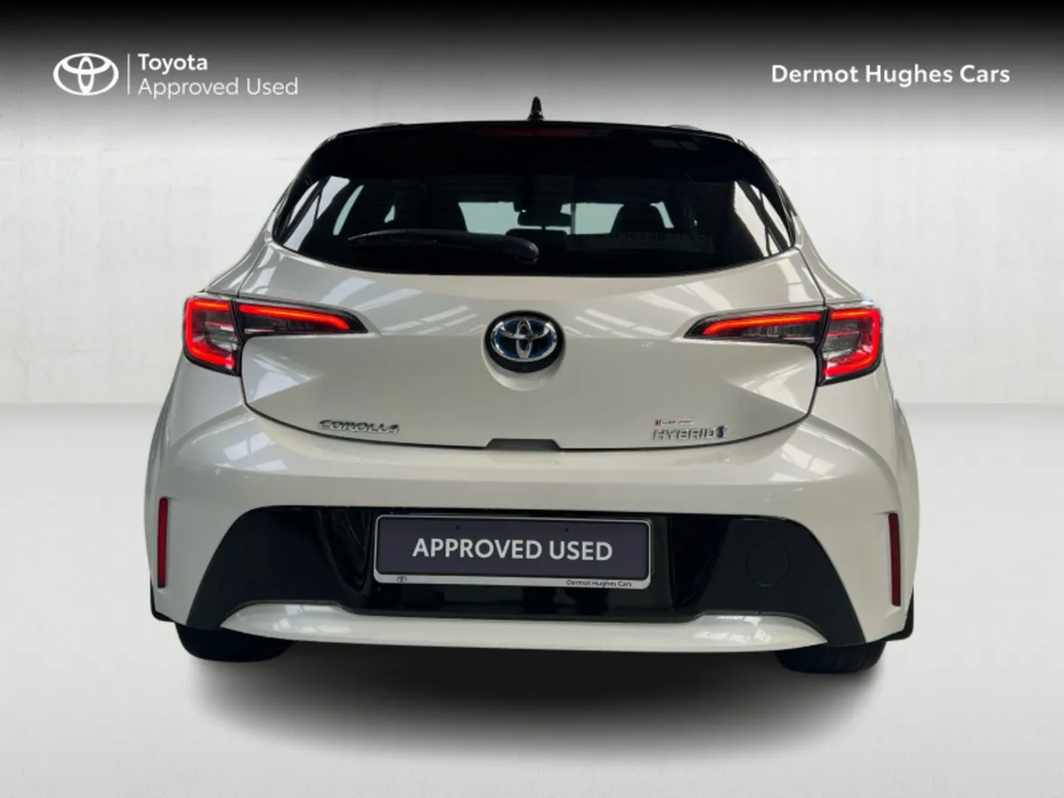 Toyota Corolla COROLLA HYBRID L/SPORT HB - Image 4