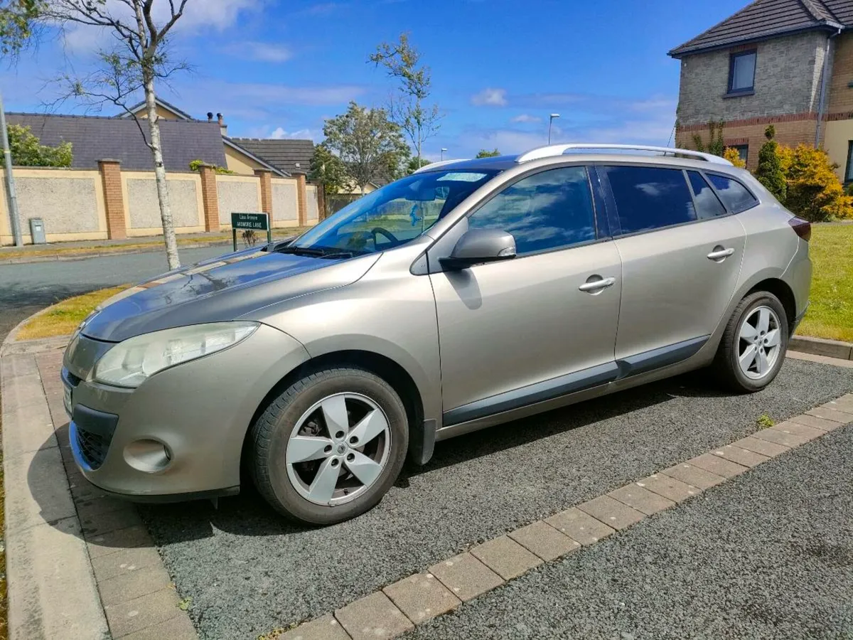 ONLY 2 Owners, Great Condition, Low Running Cost - Image 3