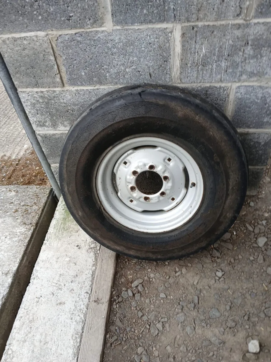 Tractor wheels - Image 2