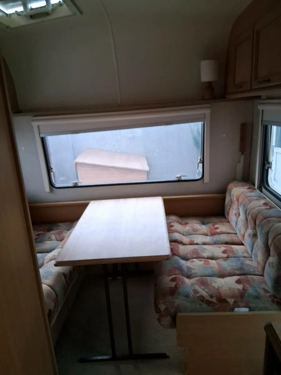 Caravan - Image 2