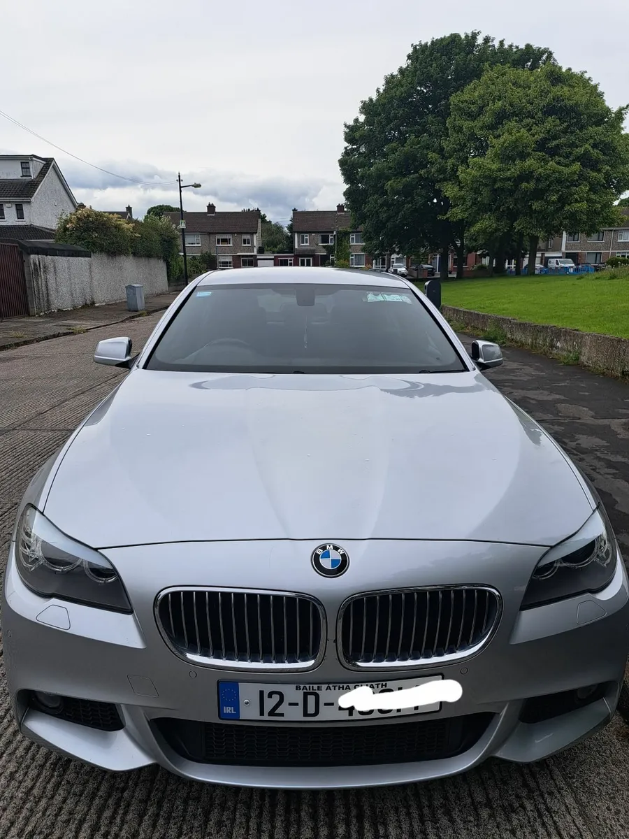BMW 5-Series 2012 - Image 1