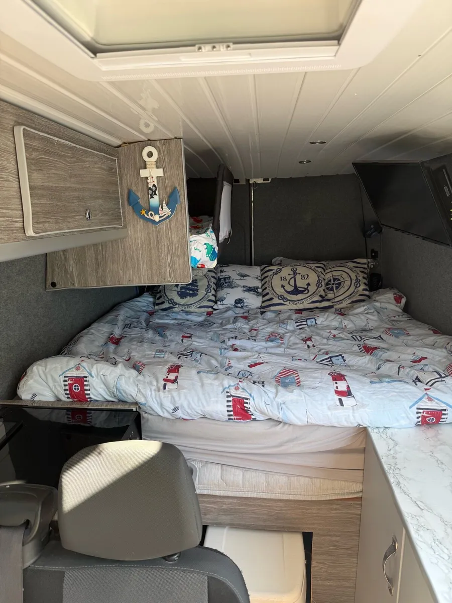 Nissan nv400 campervan - Image 3