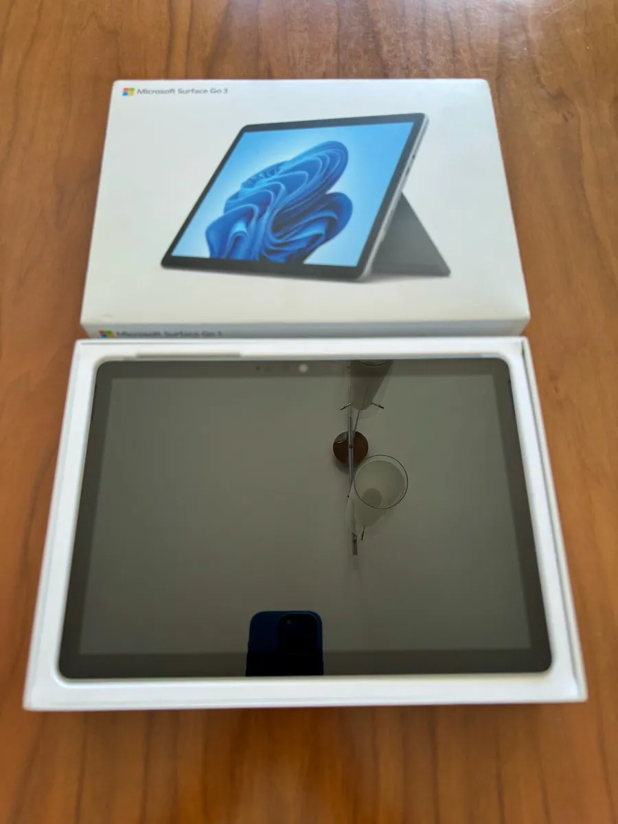 Microsoft Surface Go 3 (Boxed) - Image 1