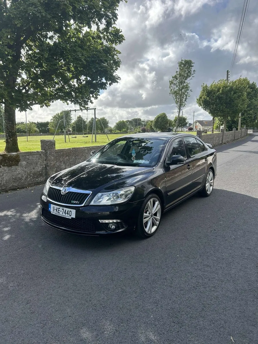 2011 Skoda VRS - Image 2