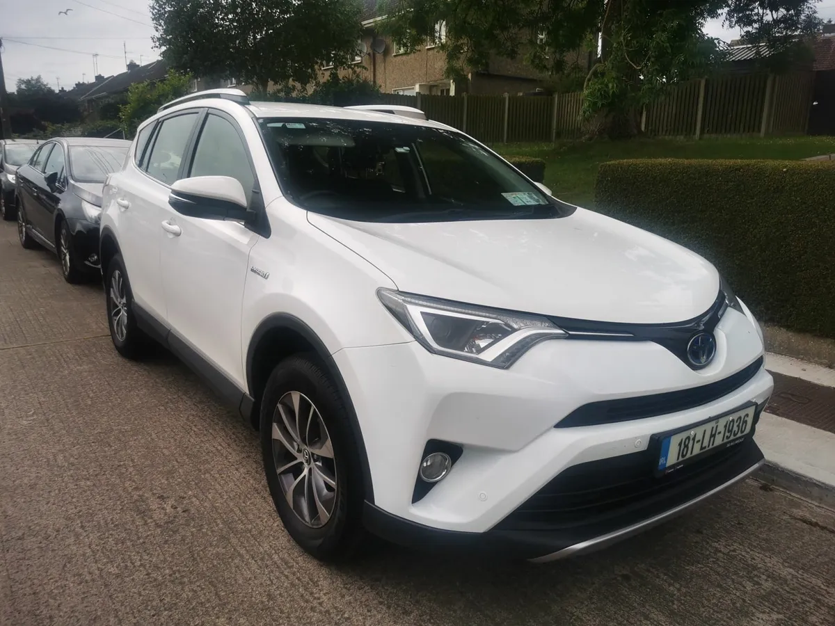 Toyota RAV4 2018 LUNA Sport - Image 3