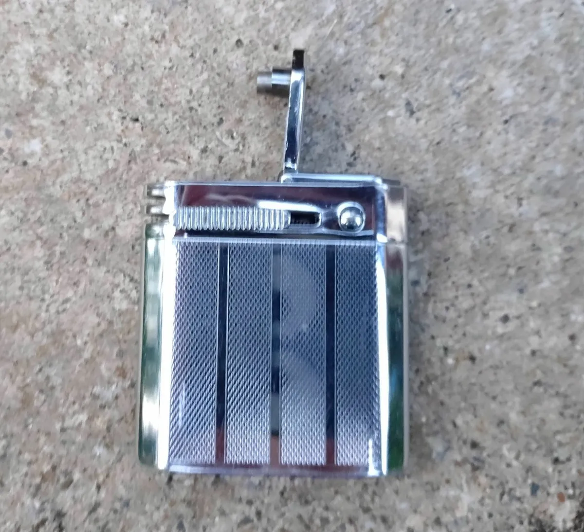 CIGARETTE LIGHTER (USED). - Image 3