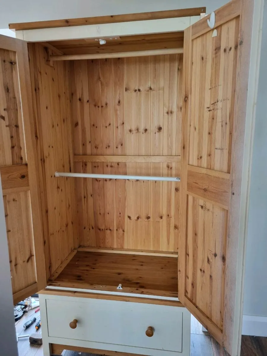 Wardrobe - Image 2