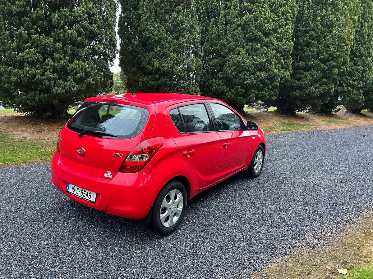 2010 Hyundai i20 - Image 2