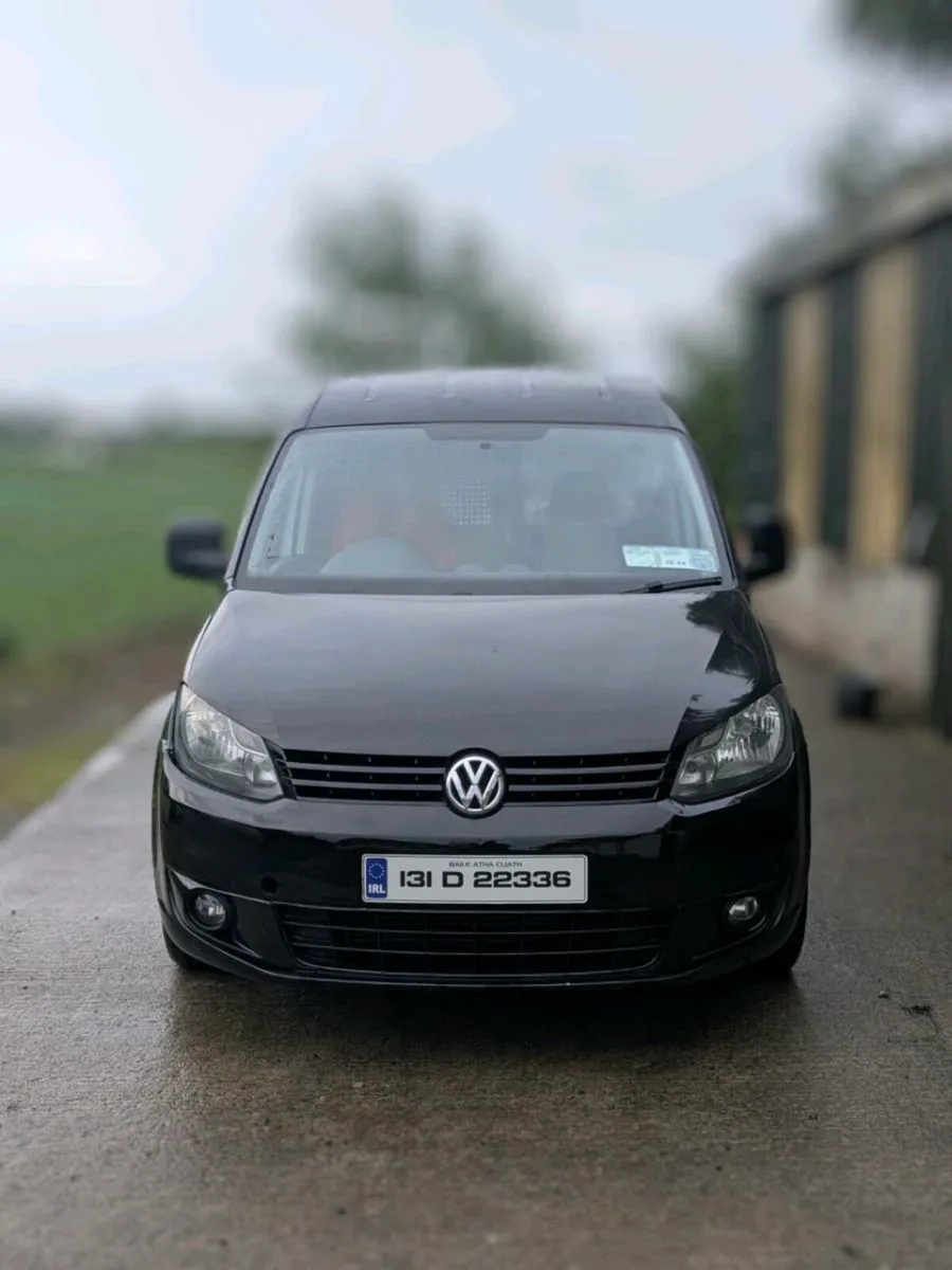 VW Caddy 2013 - Image 1