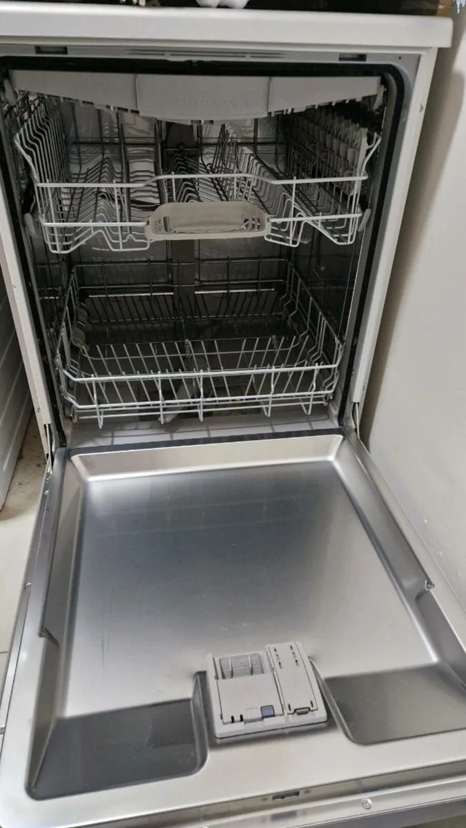 Bosch Serie 2 dishwasher - Image 2