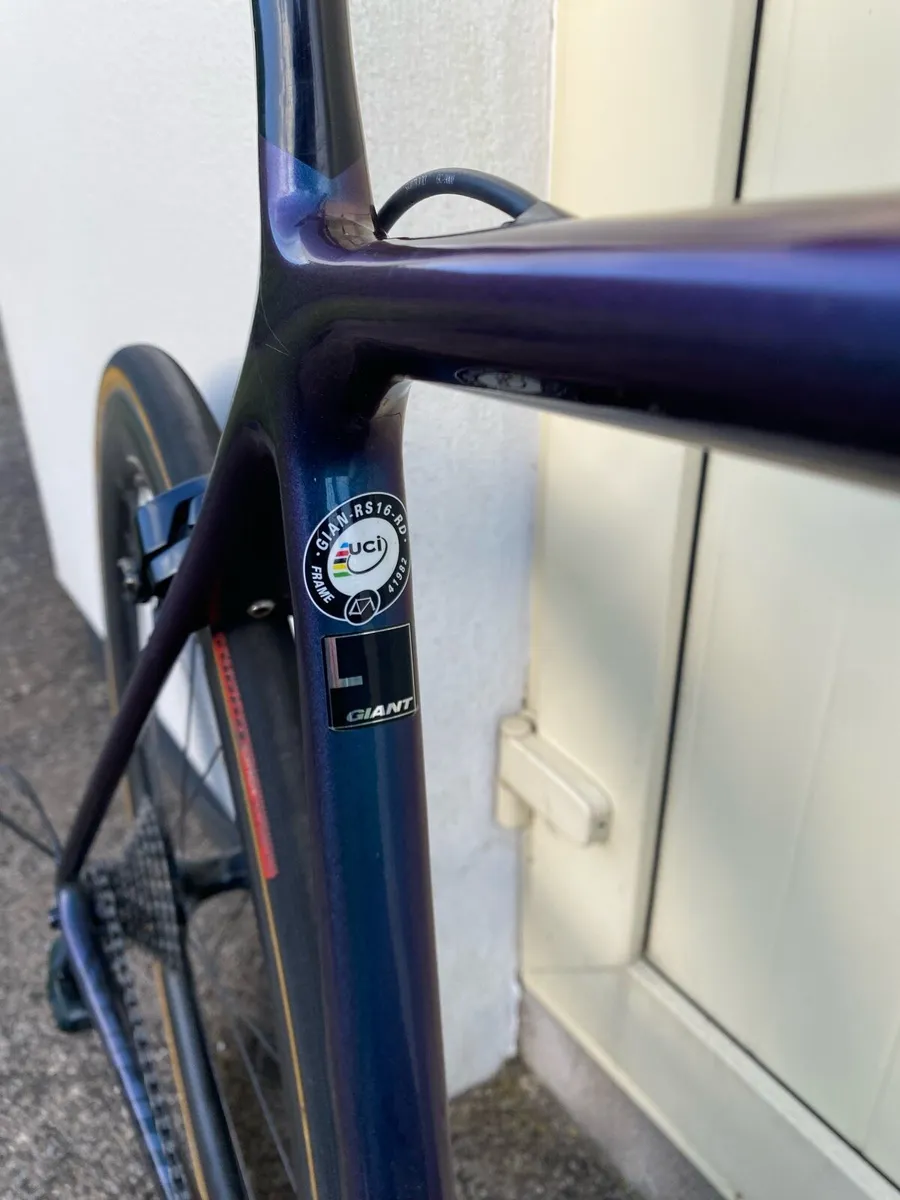 Giant Advanced TCR Road Bike - Image 2