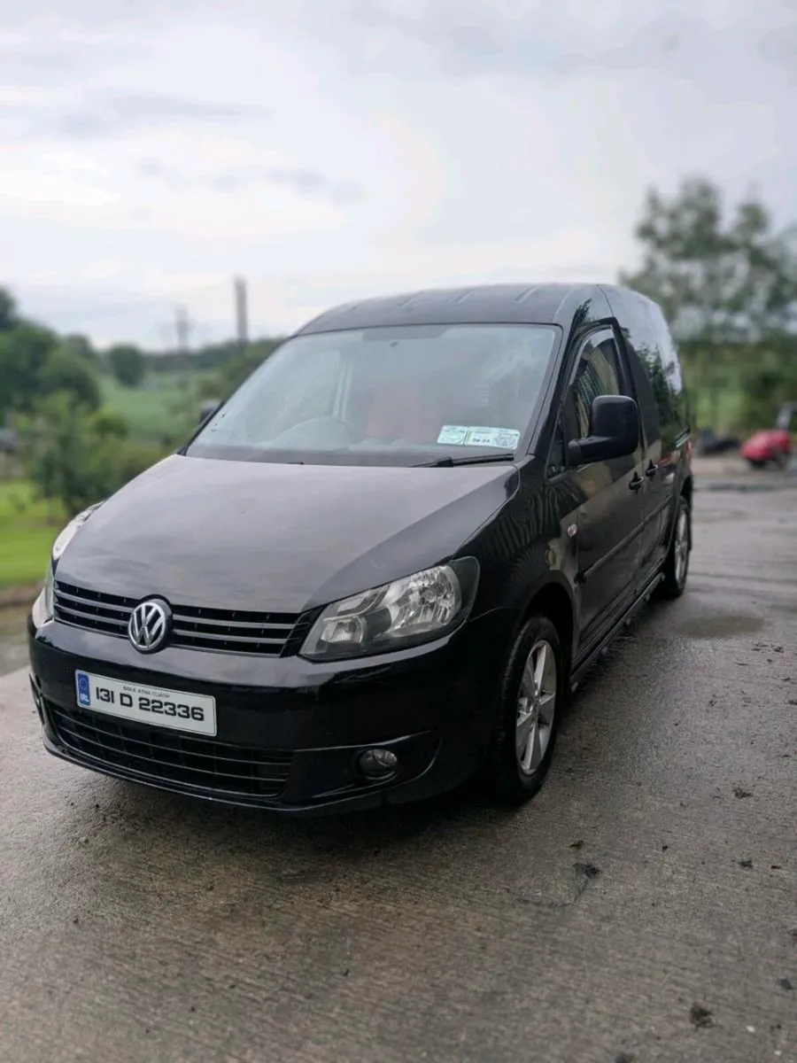 VW Caddy 2013 - Image 2