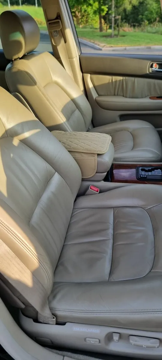 Lexus LS 1999 - Image 1