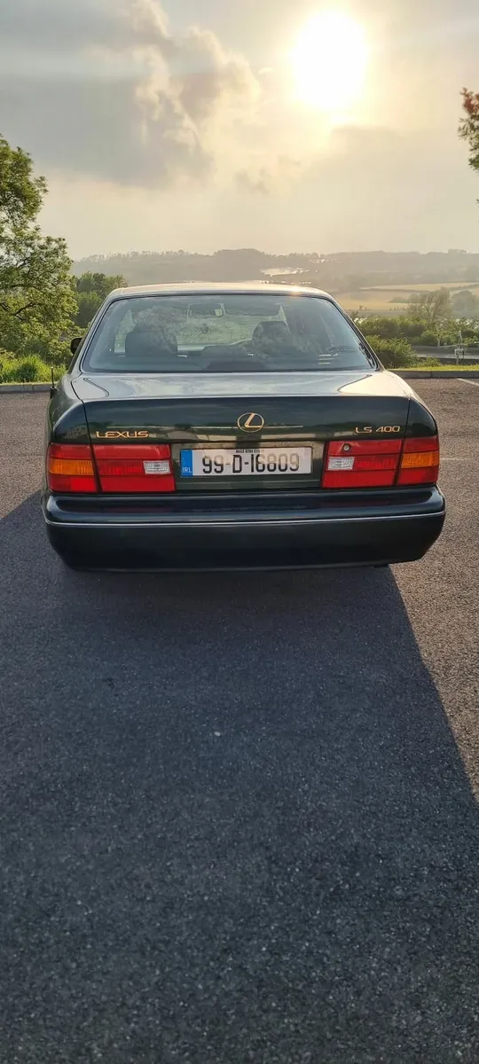 Lexus LS 1999 - Image 4