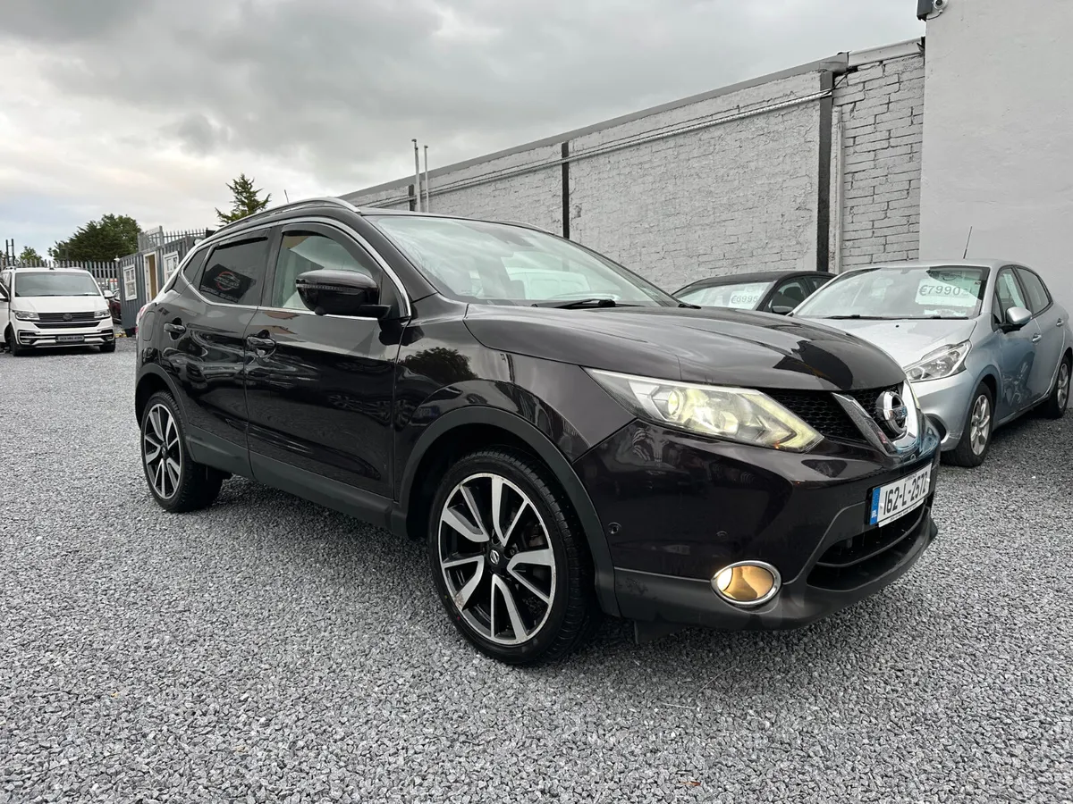 2016 (162) Nissan Qashqai 1.5 DCI SVE - Image 1