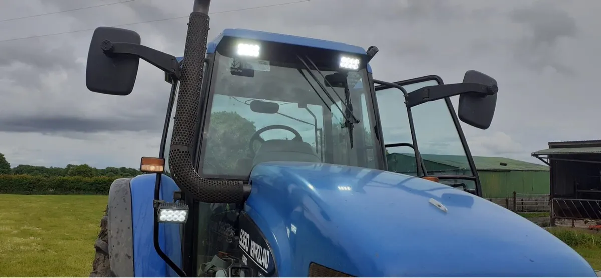 New Holland 8360 - Image 4