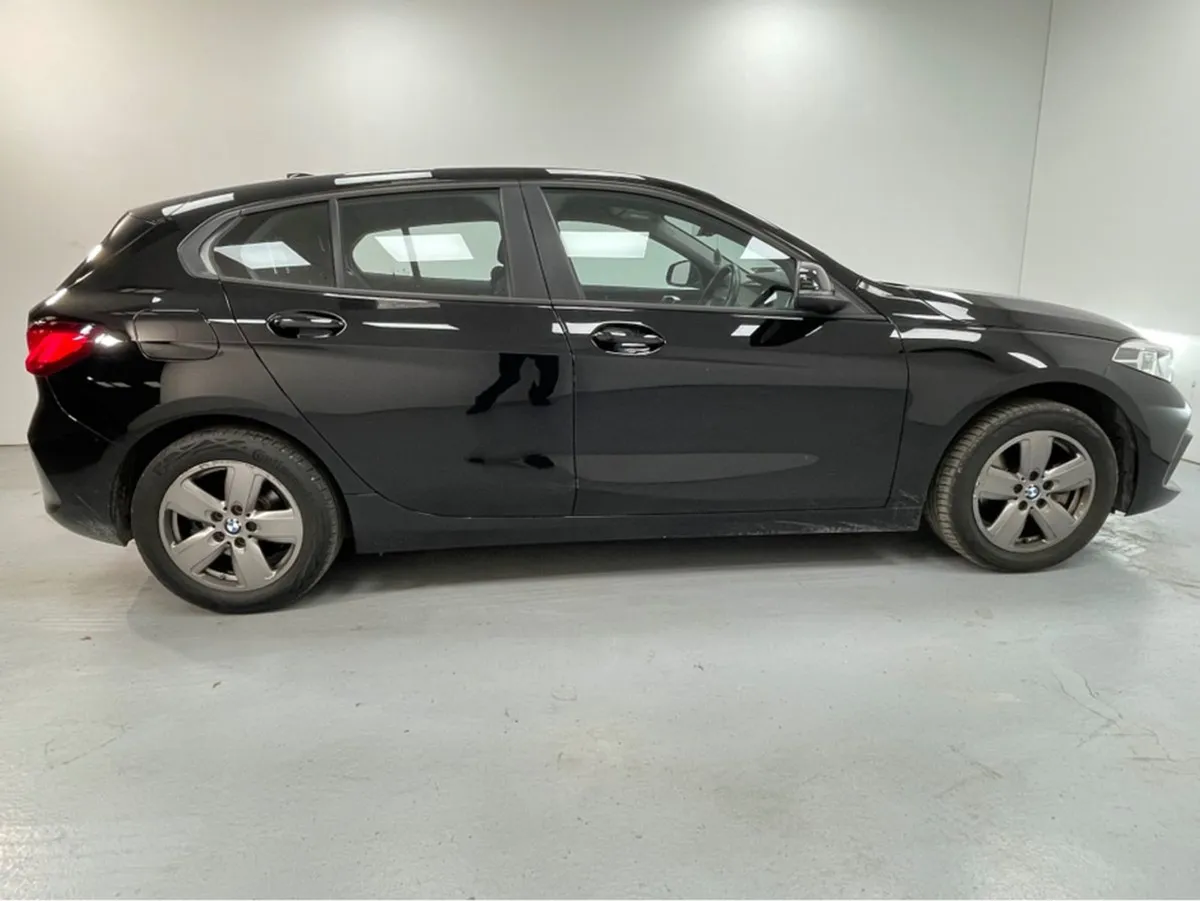 BMW 1 Series 116D SE 1sbc 4DR Auto - Image 3