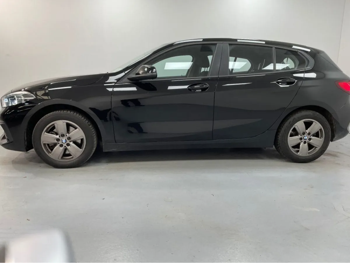 BMW 1 Series 116D SE 1sbc 4DR Auto - Image 4