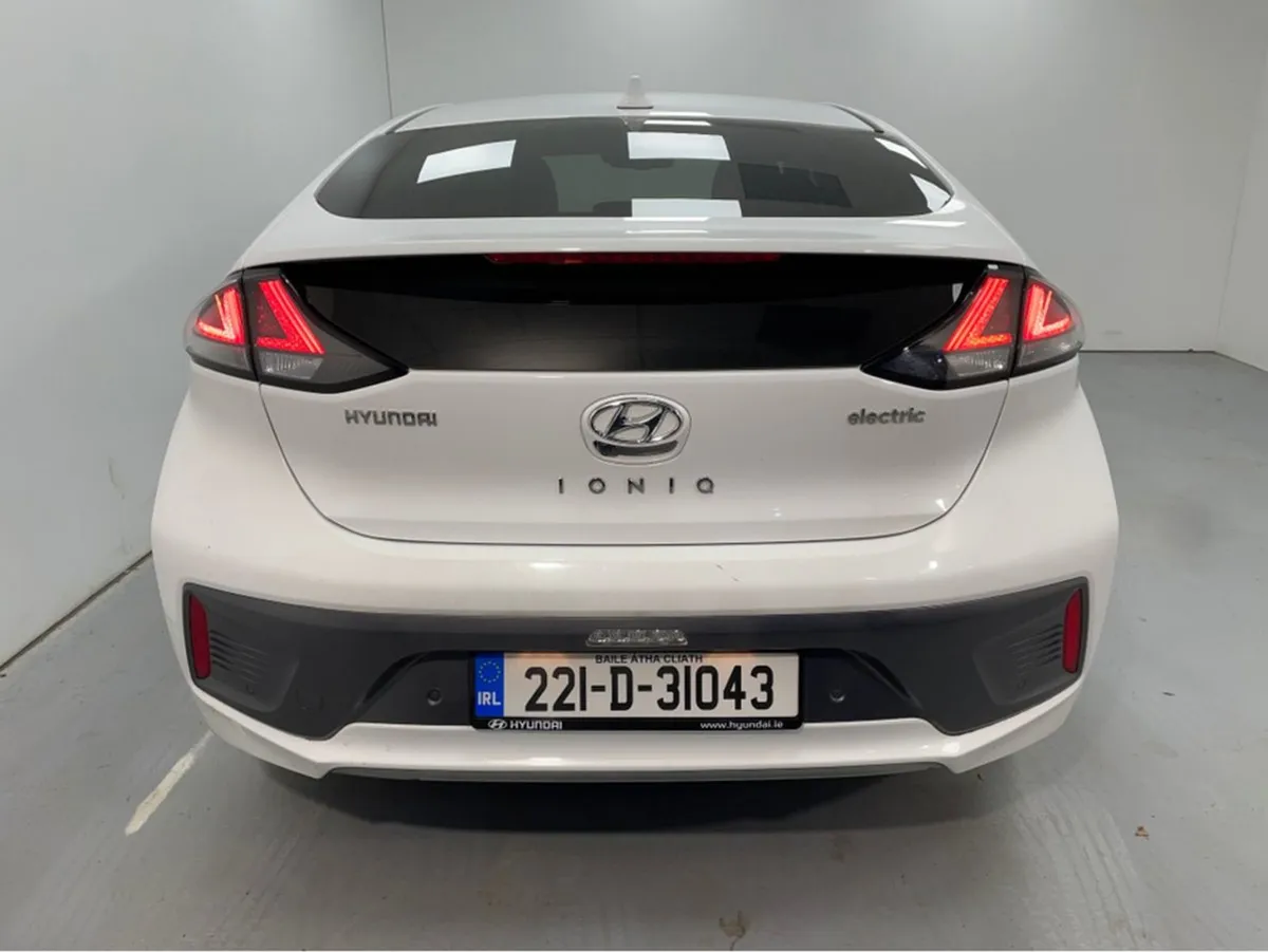 Hyundai Ioniq EV Premium 5DR Auto - Image 3