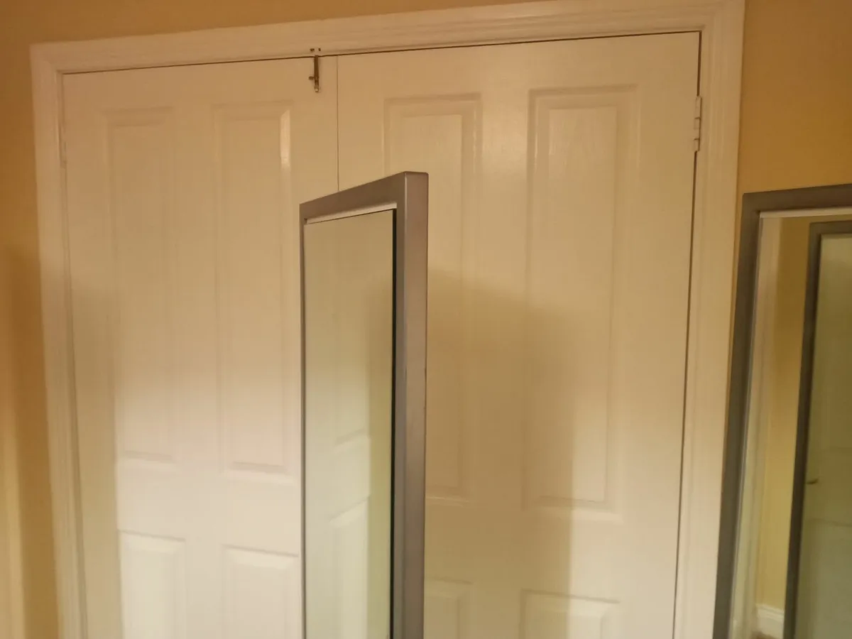 Delivery - 3 x Retail Mirrors Double Sided - Image 4