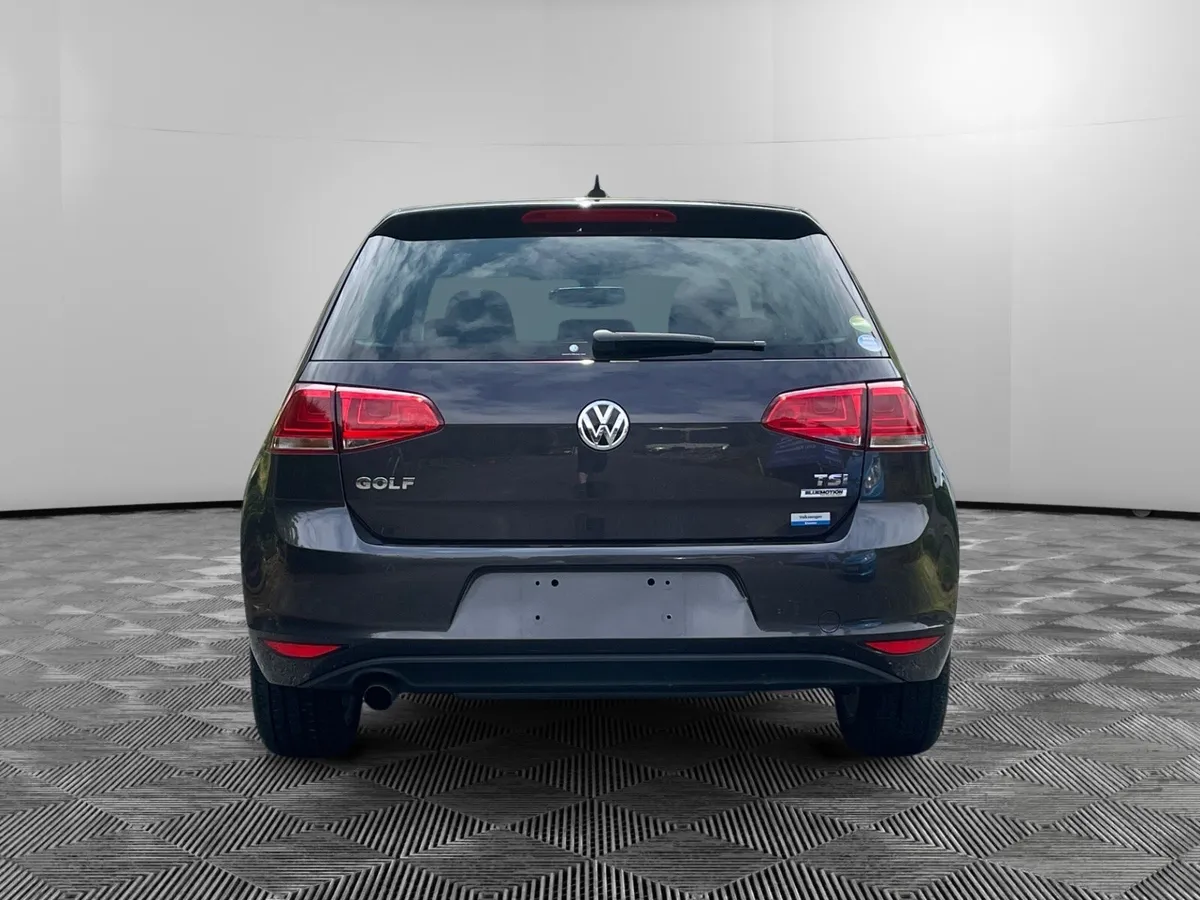 VW Golf - DSG - Lounge - Low KM - Image 4
