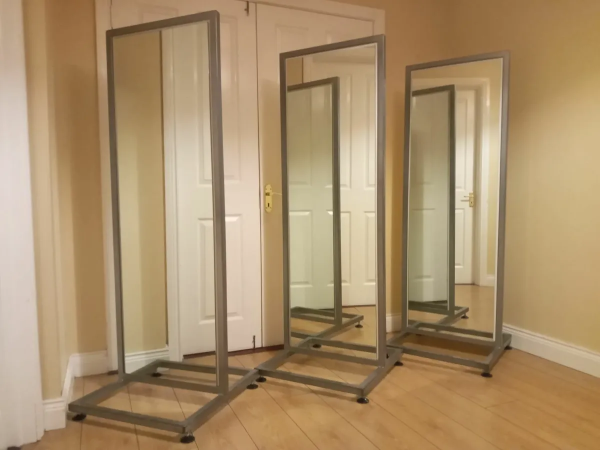 Delivery - 3 x Retail Mirrors Double Sided - Image 3