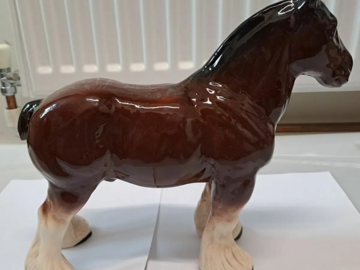 Vintage Clydesdale horse figurine - Image 4