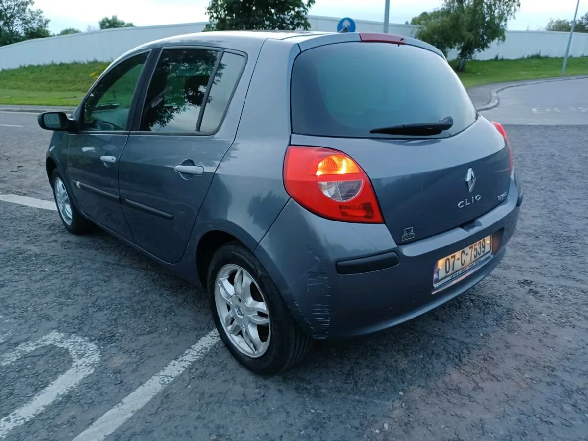 Renault clio - Image 4