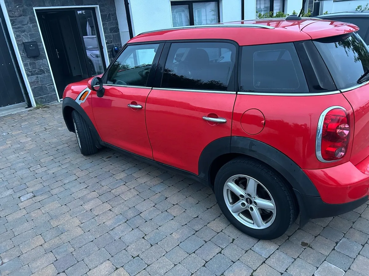 2010 MINI Countryman - Image 3