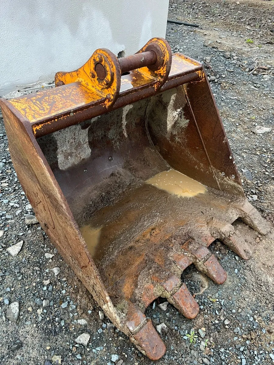 Digging Bucket 4ft - Image 1