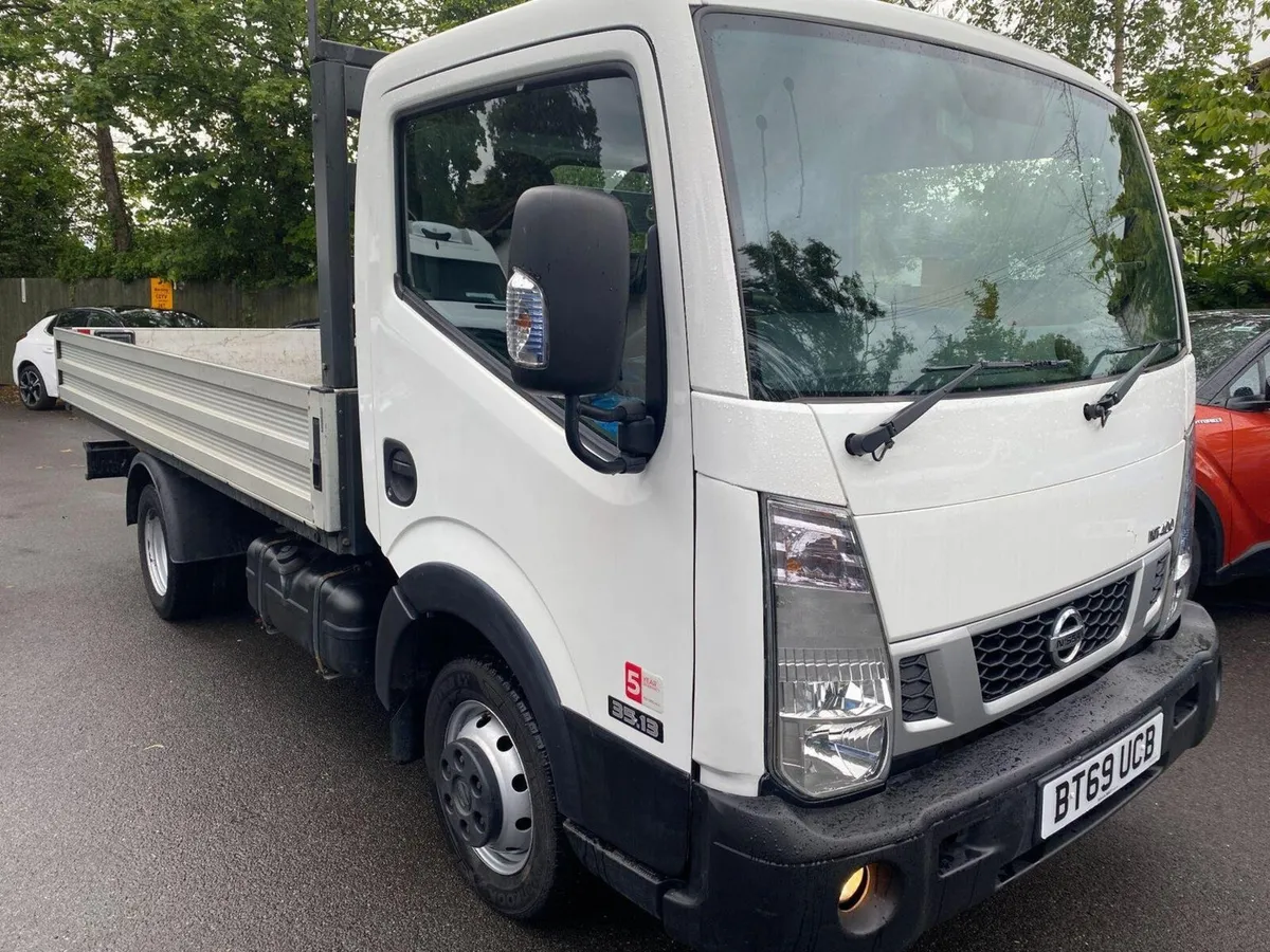 Nissan Cabstar 2019 low miles - Image 1