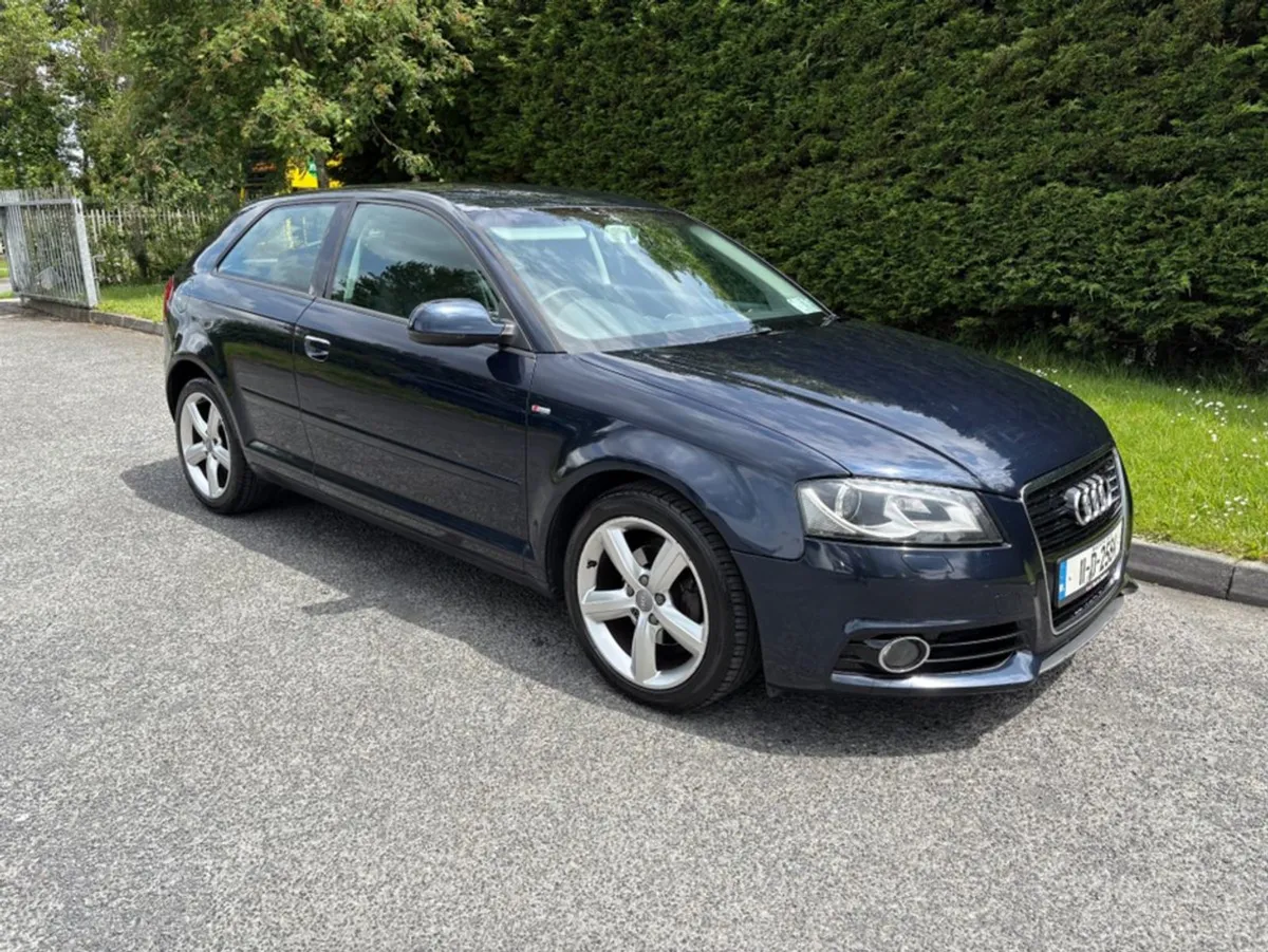 Audi A3 1.6 TDI 105 S-tronic 3DR AU Auto - Image 1