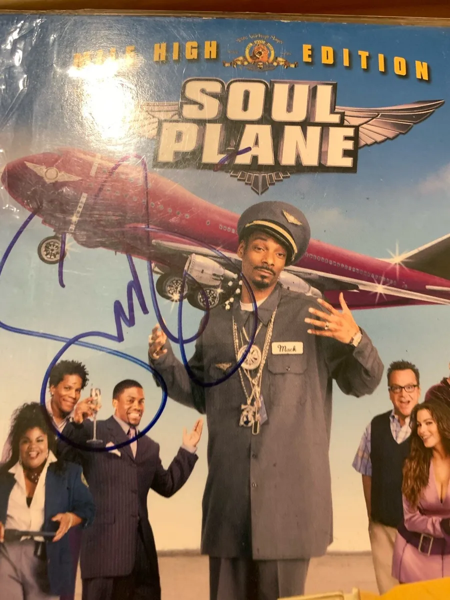 Snoop dogg signed  DVD - Image 1