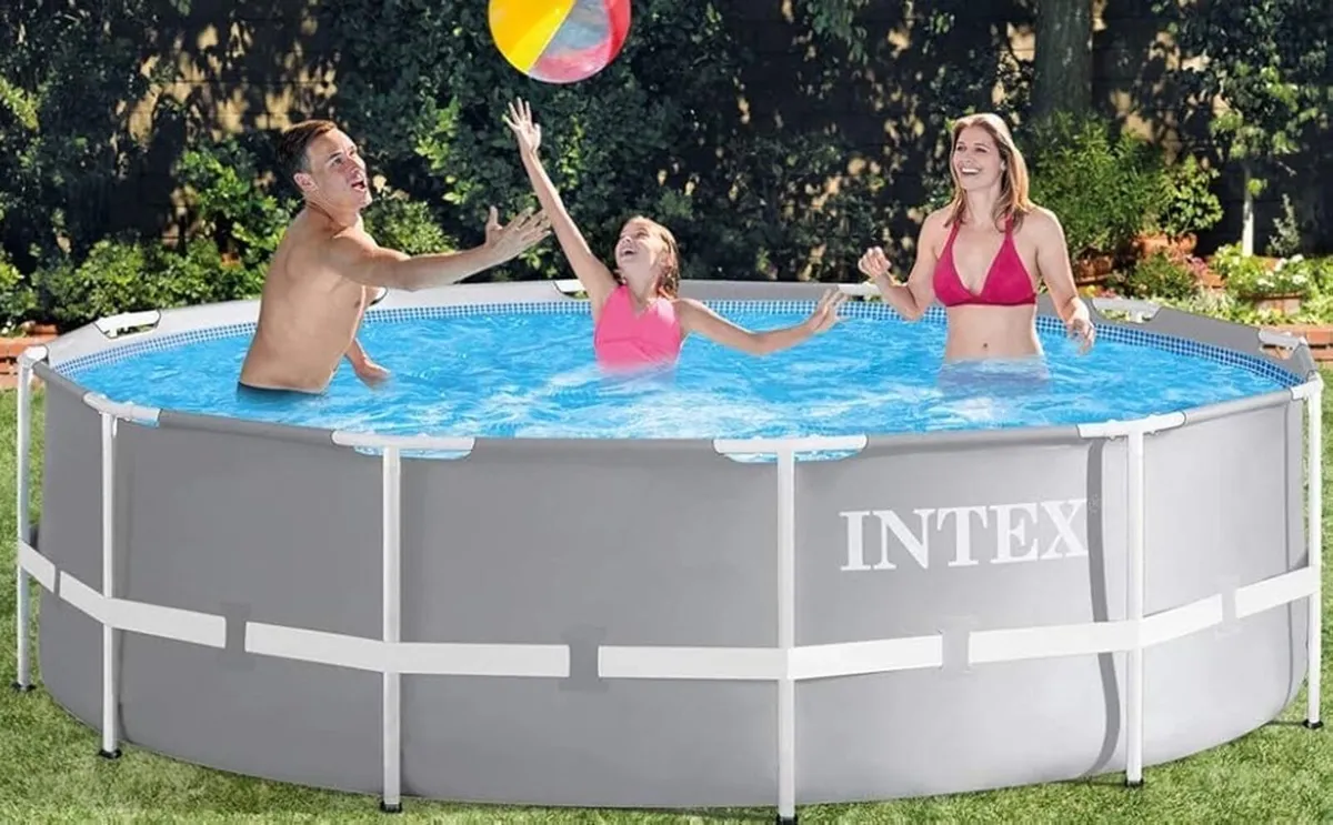 Intex Garden Pool - Image 1