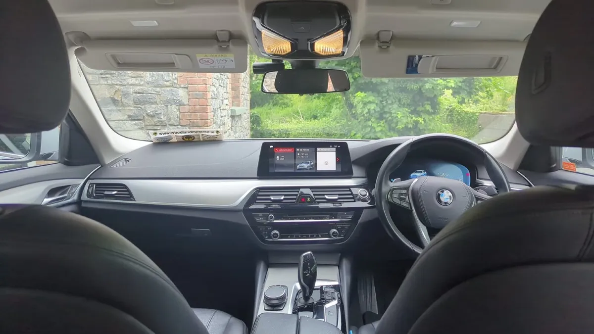 BMW 5-Series 2018 - Image 3