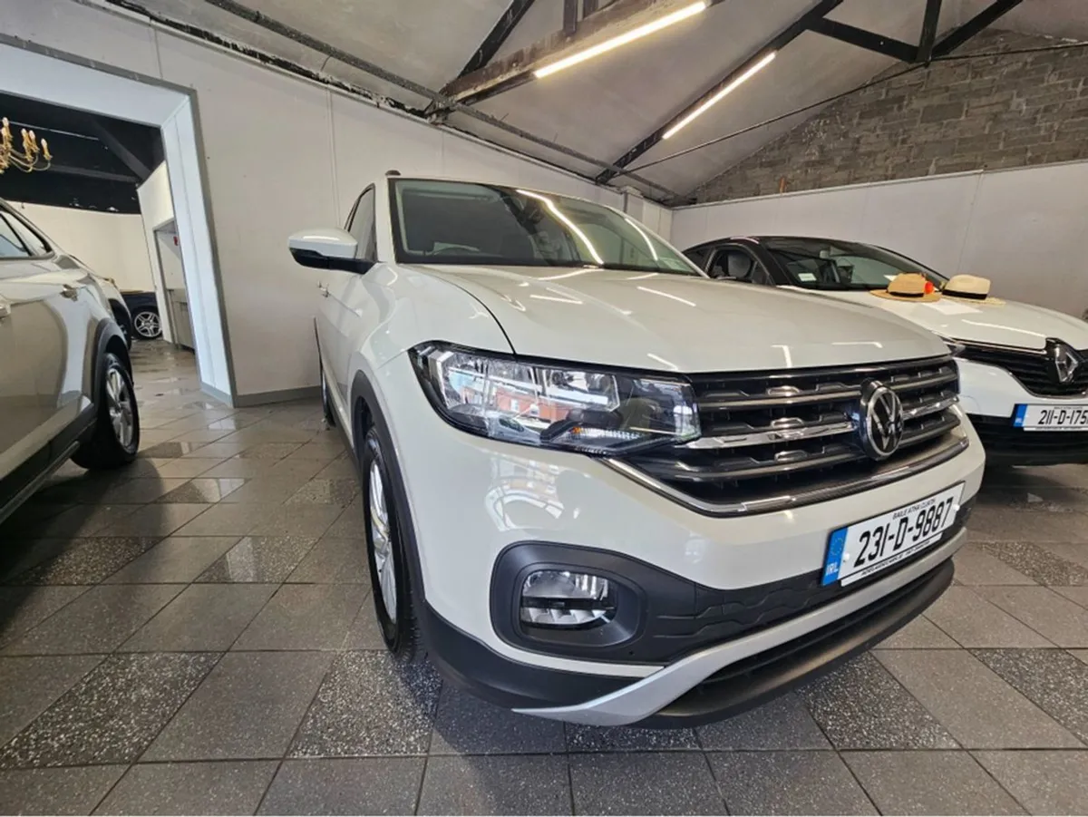 Volkswagen T-Cross Life 1.0 TSI M Manual 5speed 9 - Image 1
